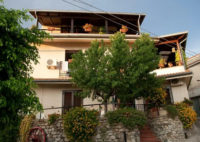 Casa Ulisse Bed & Breakfast