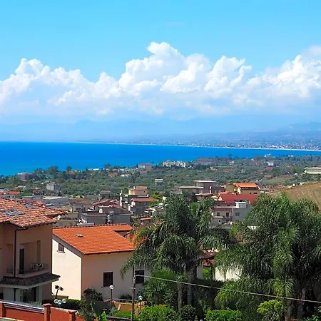Casa Ulisse 4* 罗切拉伊奥尼卡