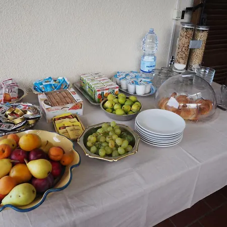 Bed & Breakfast Casa Ulisse 4*