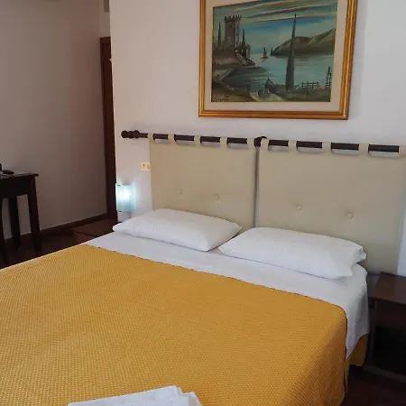 Frühstückspension Casa Ulisse 4*